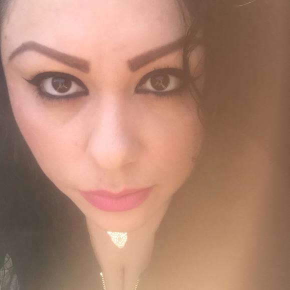 Poshmark profile picture for @jackeline